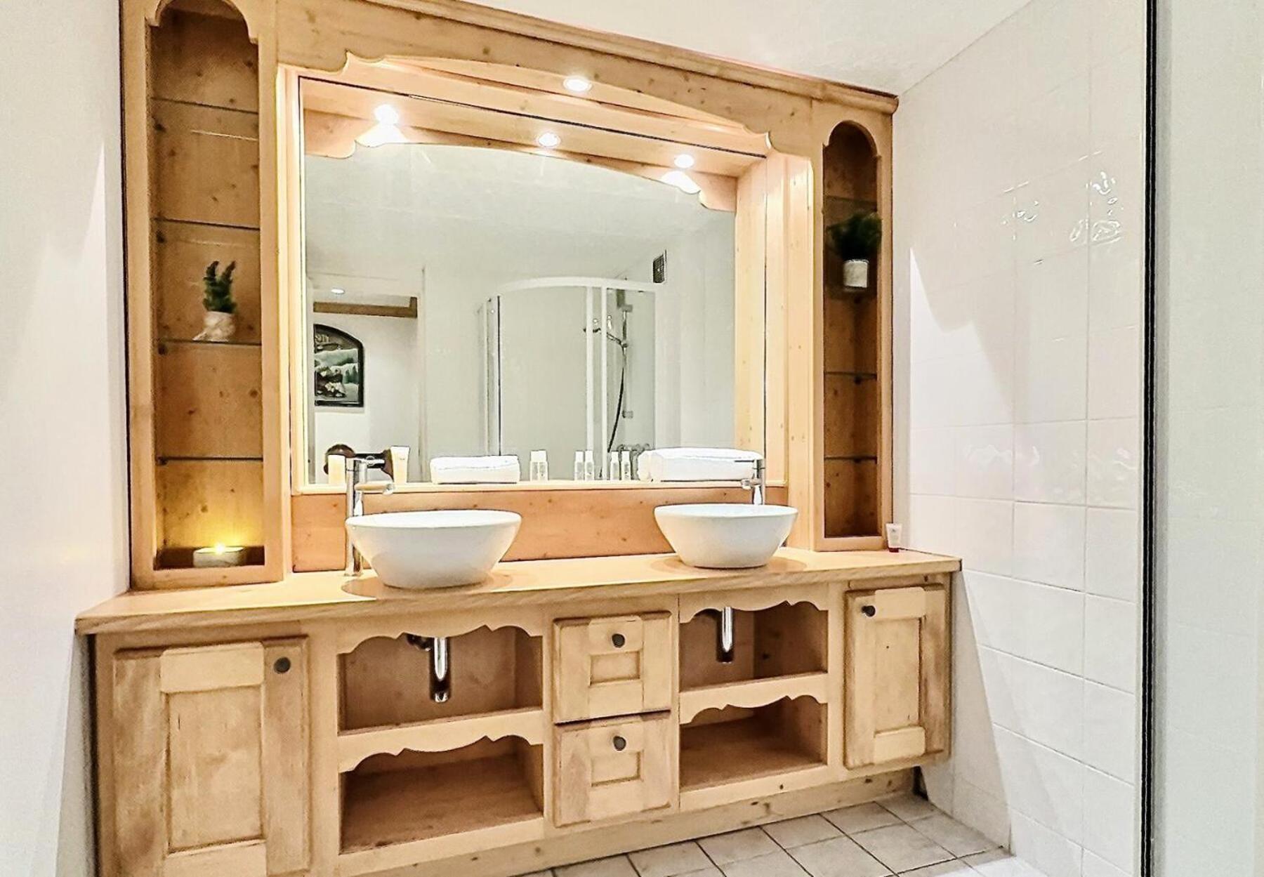 Residence Neige Et Soleil - Studio 4 Personnes A Tignes Au Pied Des Pistes Et Proche Des Commerces Dans Le Quartier Du Rosset. Studio Tres Bien Agence Avec Mae-1806 المظهر الخارجي الصورة