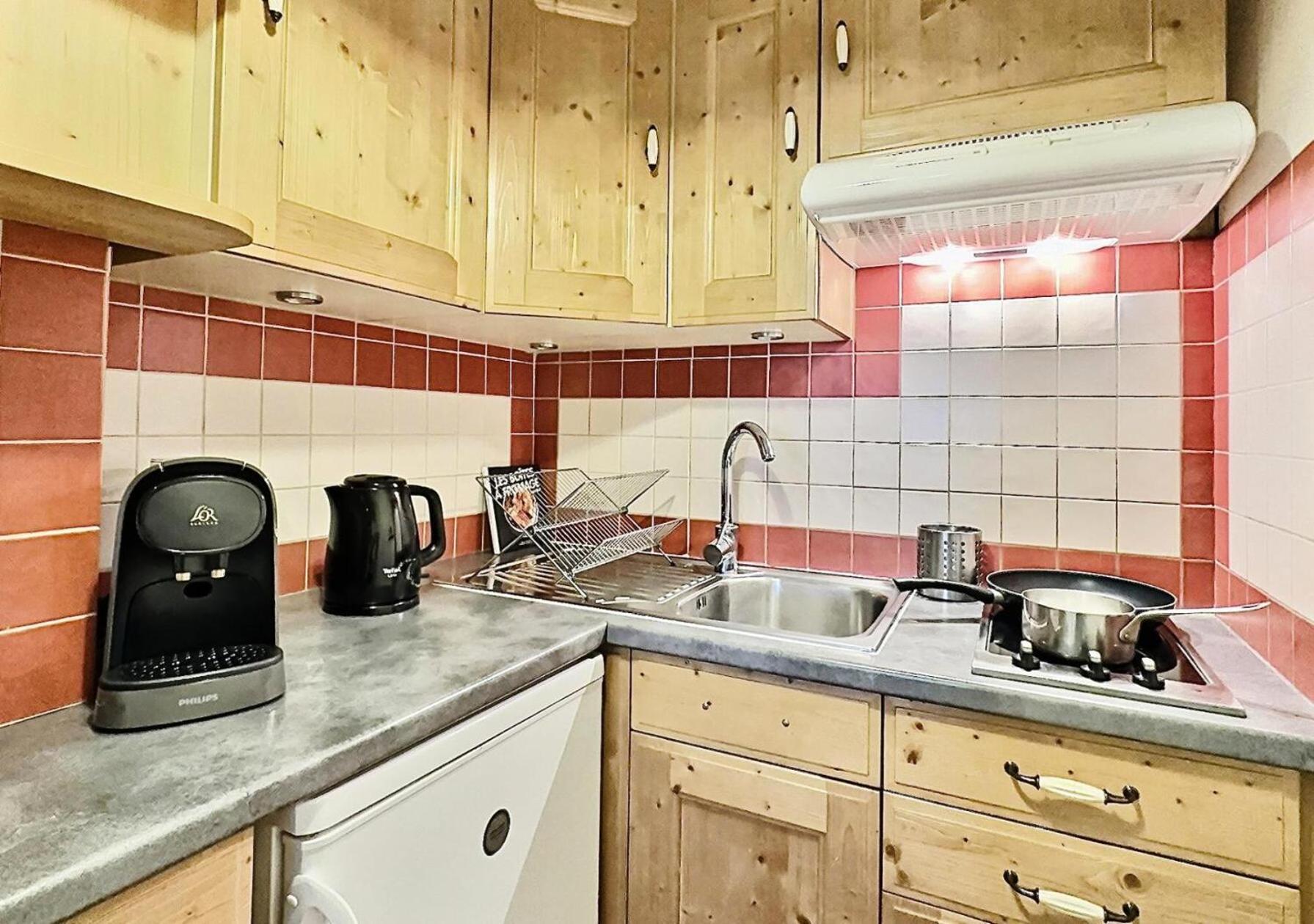 Residence Neige Et Soleil - Studio 4 Personnes A Tignes Au Pied Des Pistes Et Proche Des Commerces Dans Le Quartier Du Rosset. Studio Tres Bien Agence Avec Mae-1806 المظهر الخارجي الصورة